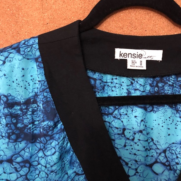 Kensie Dresses & Skirts - Kenzie dress!